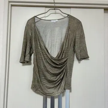 새상품급 MOGA 상의 M 사이즈