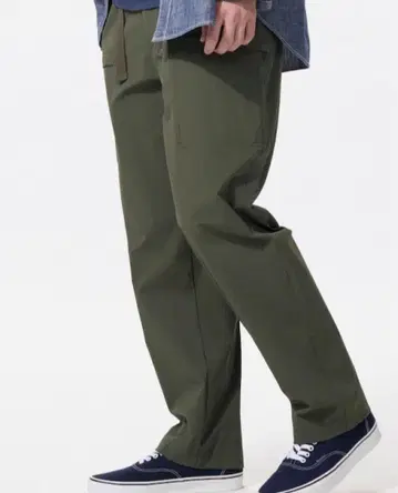 UNIQLO 유니클로 기어 팬츠 M 카고 팬츠 올리브 시착만 한 상품