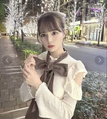 apres jour 리본 포함 프릴 소매 원피스