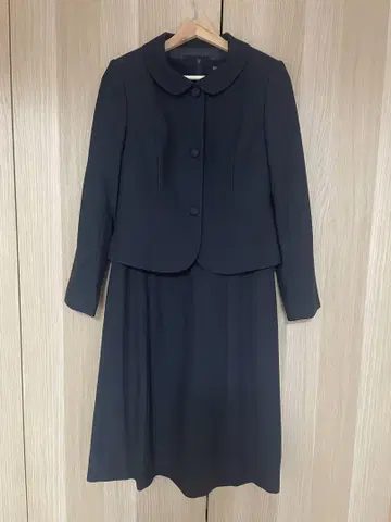 수험 네이비 원피스 수트 셋업