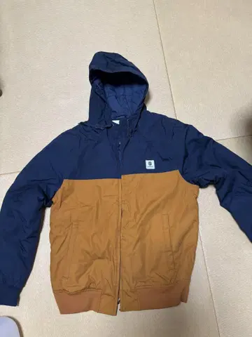 element 아우터