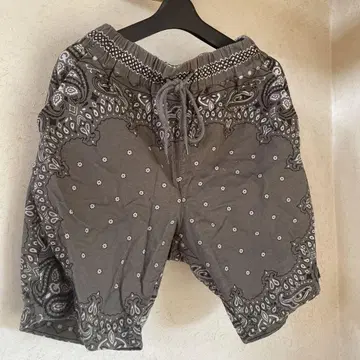 EGOTRIPPING VINTAGE BANDANA PANEL SHORTS