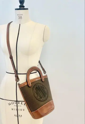 MOYNAT 숄더백 카키/브라운