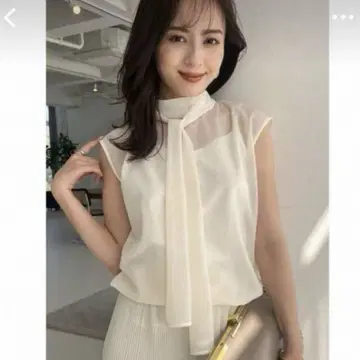 화이트 슬리브리스 상의