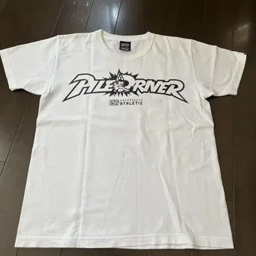 100 ATHLETIC PALE CORNER 티셔츠
