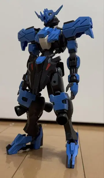 1/100 풀 메카닉스 건담 비다르