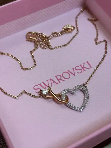 Swarovski 하트 모양 목걸이