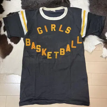 70년대 애슬레틱 티셔츠