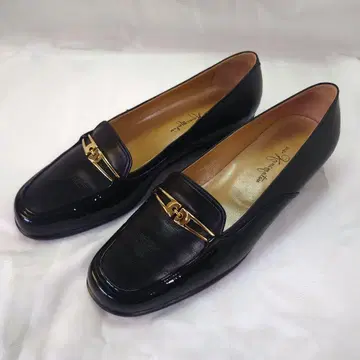 긴자 카네마츠 천연 가죽 로퍼 블랙 골드 비트 24cm