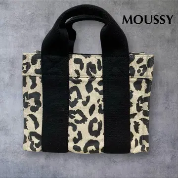 MOUSSY 레오파드 무늬 사이드 스냅버튼 토트백