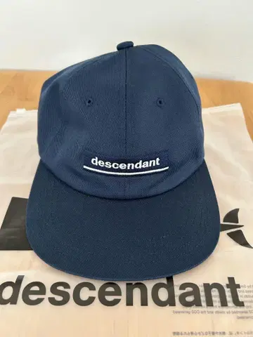 새상품급 DESCENDANT HORIZON 6PANEL NAVY
