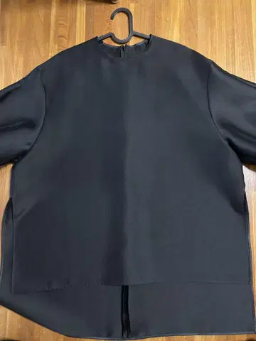 로헨 블라우스