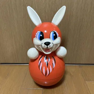 레트로 팝 토끼 오뚝이