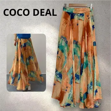 새상품급 COCO DEAL 코코딜 22SS 아트 그래픽 스커트