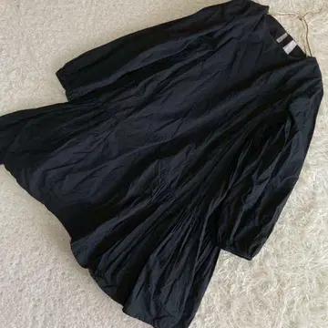 Merlette 밑단 플레어 원피스 블랙 XS 심플 내추럴