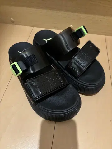 PUMA 푸마 샌들 통굽 샌들 24cm