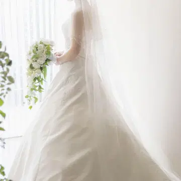 화이트 웨딩 드레스 베일 포함