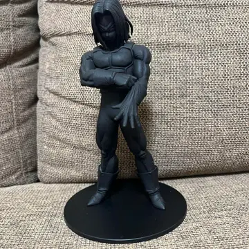 드래곤볼 트랭크스 블랙 피규어