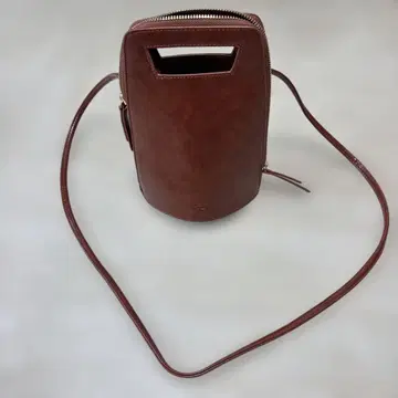마카롱봉 브라운 숄더백