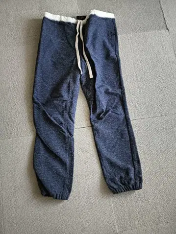 BEAMS 짐 팬츠