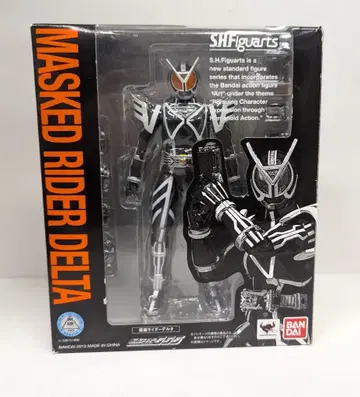 반다이 S.H.Figuarts 가면라이더 파이즈 가면라이더 델타