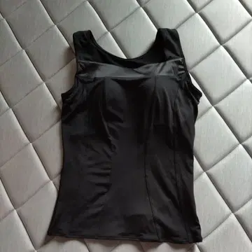 BRADELIS New york 블랙 탱크탑