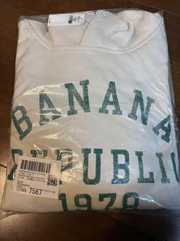 BANANA REPUBLIC 후드티 키시 유타