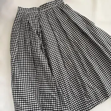 BARNEYS NEW YORK 체크 무늬 플레어 스커트 셋업도 가능