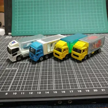 TOMICA 수족관 쿼온 빅 사무 후소 트럭 단종