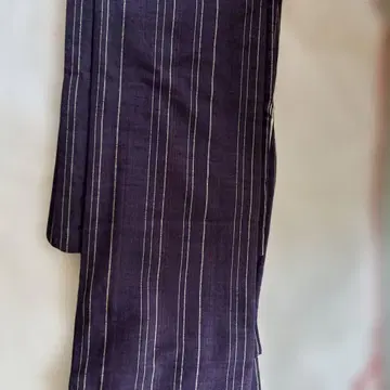 보라색 줄무늬 실크 기모노