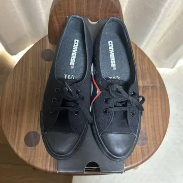 CONVERSE ALL STAR 블랙 스니커즈