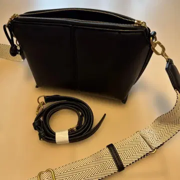 ZARA 블랙 숄더백 조정 가능 스트랩