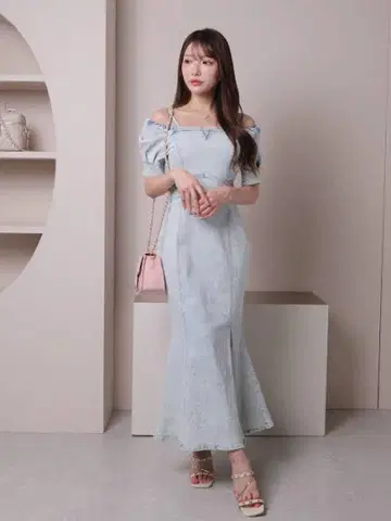 lip service 2way 숄더 데님 머메이드 원피스 블리치