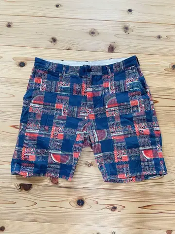XLARGE 하프 팬츠 32인치