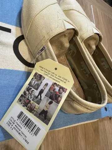 TOMS 톰스 내추럴 캔버스 W5.5 미사용 새상품 희귀 애니멀 무늬