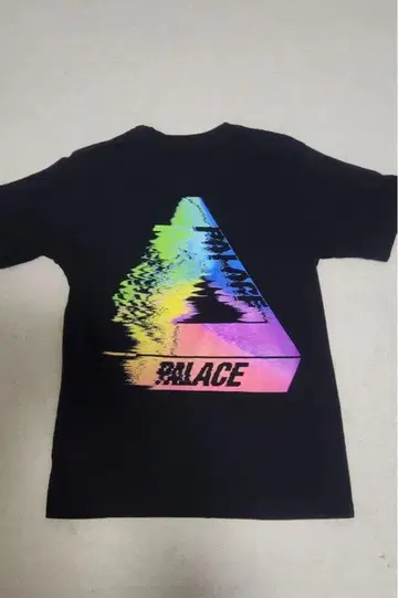 Palace 그라데이션 로고 티셔츠