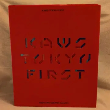 블루 시프 도록 KAWS TOKYO FIRST