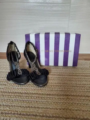 GRACE CONTINENTAL 비쥬 샌들
