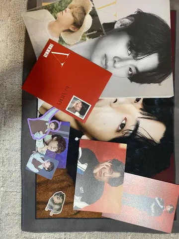 BTS V 공식 포토북 세트
