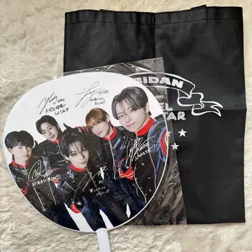 ONE N' ONLY 완엔 단체 부채