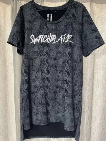 SWITCHBLADE 티셔츠 HYDE