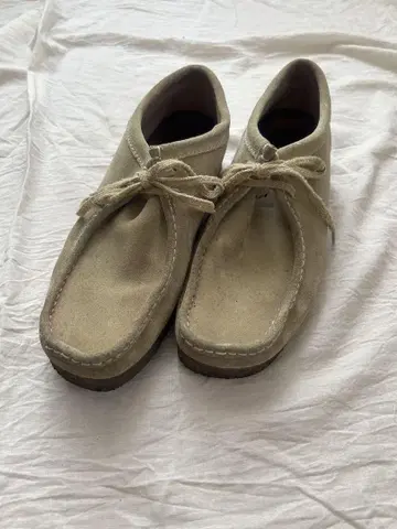 Clarks 클락스 왈라비