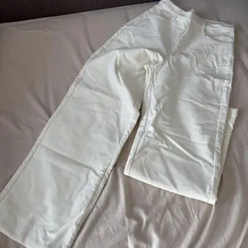 leday Ber corduroy pants 코듀로이 팬츠