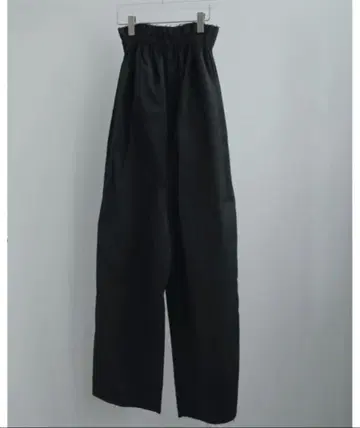 anuke Cutoff Bare Combinaison
