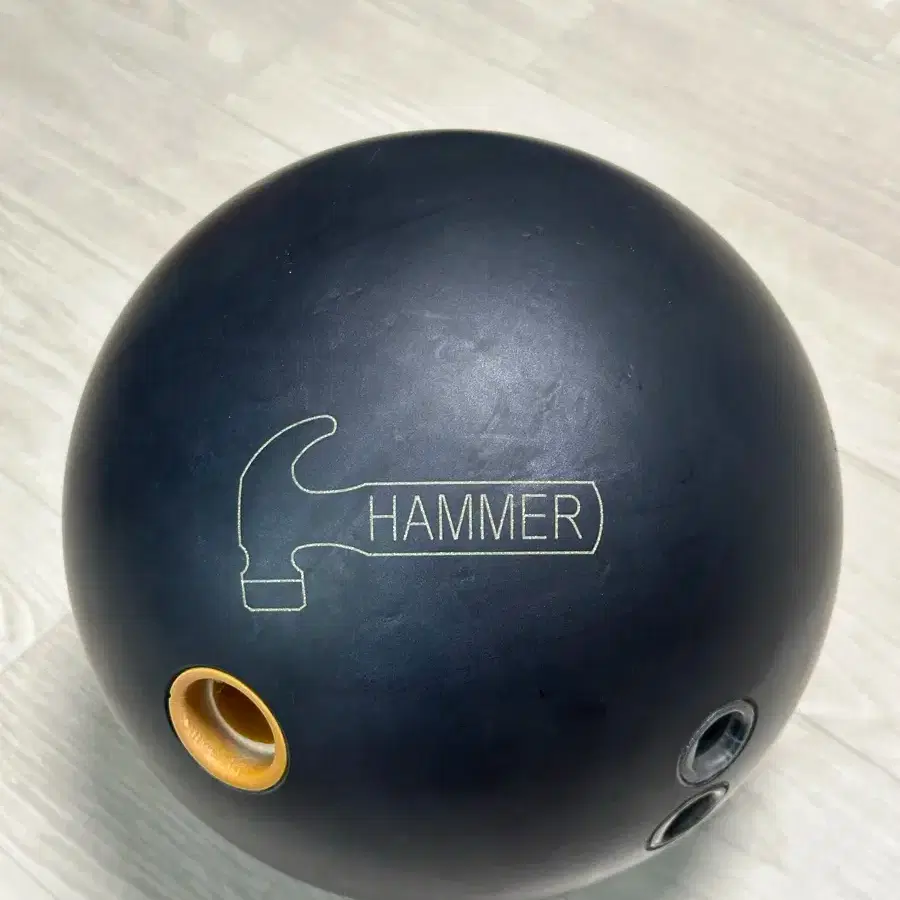 Hammer Black Pearl 78D Urethane Bowling Ball 15lb on Bunjang