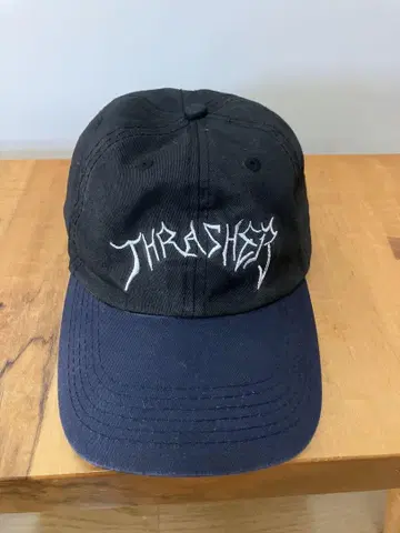 THRASHER x LOTTIES 캡 블랙/네이비