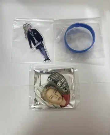 JO1 카와시리 렌 아크릴 키링 러버 밴드 캔뱃지