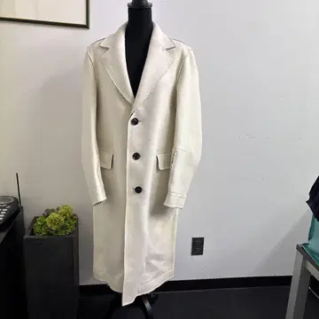 화이트 체스터 코트 롱 기장