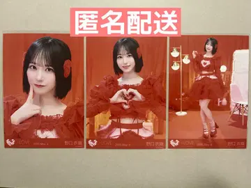 =LOVE 노구치 이오리 브로마이드 컴프 토쿠베츄시테 가창 의상