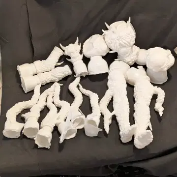 KARZWORKS 요그 소토스 화이트 성형